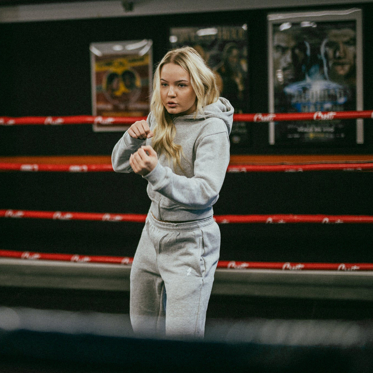 Crest "GOAT" Women's Sweatpants (Grey)