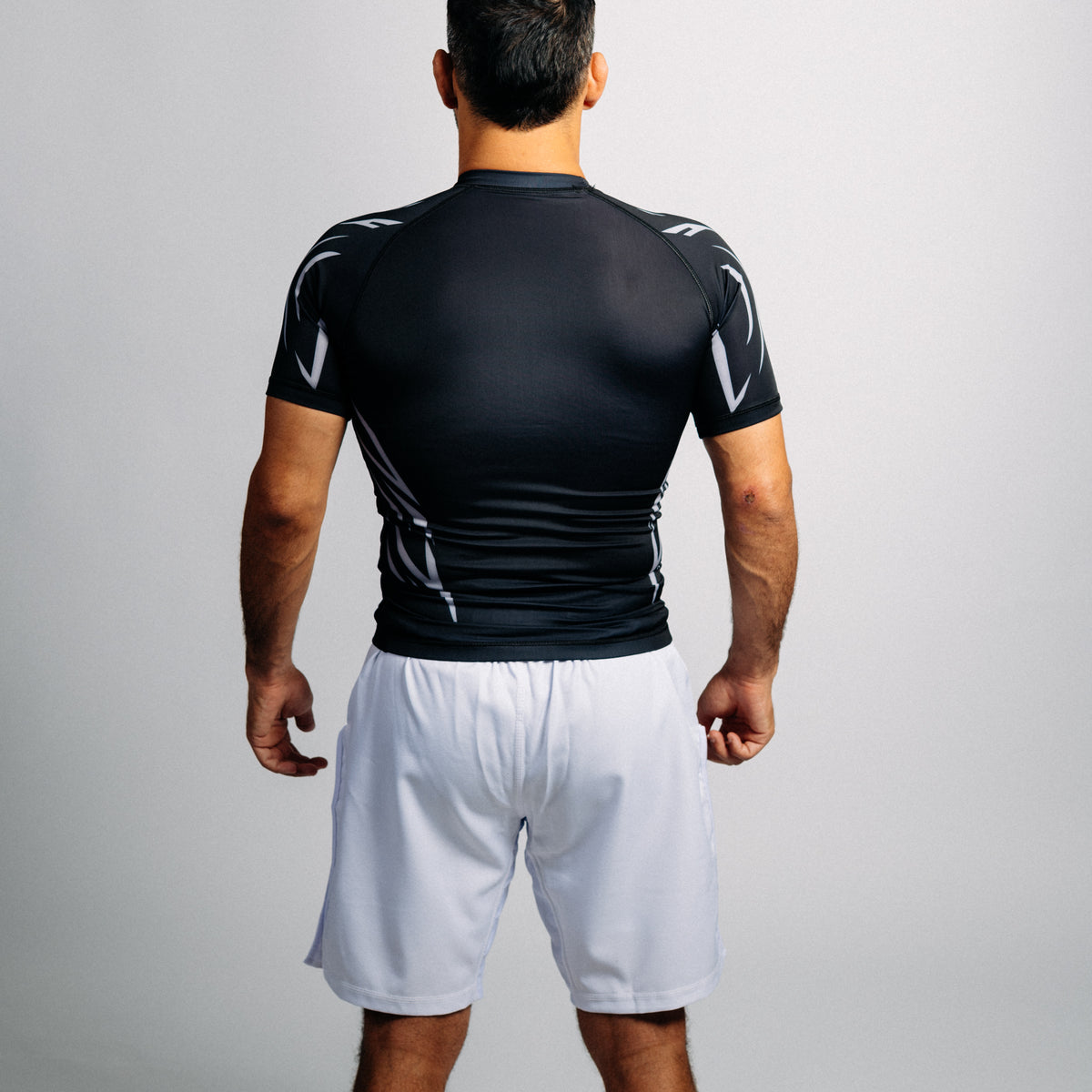 Rash guard "GOAT" svart (lång)
