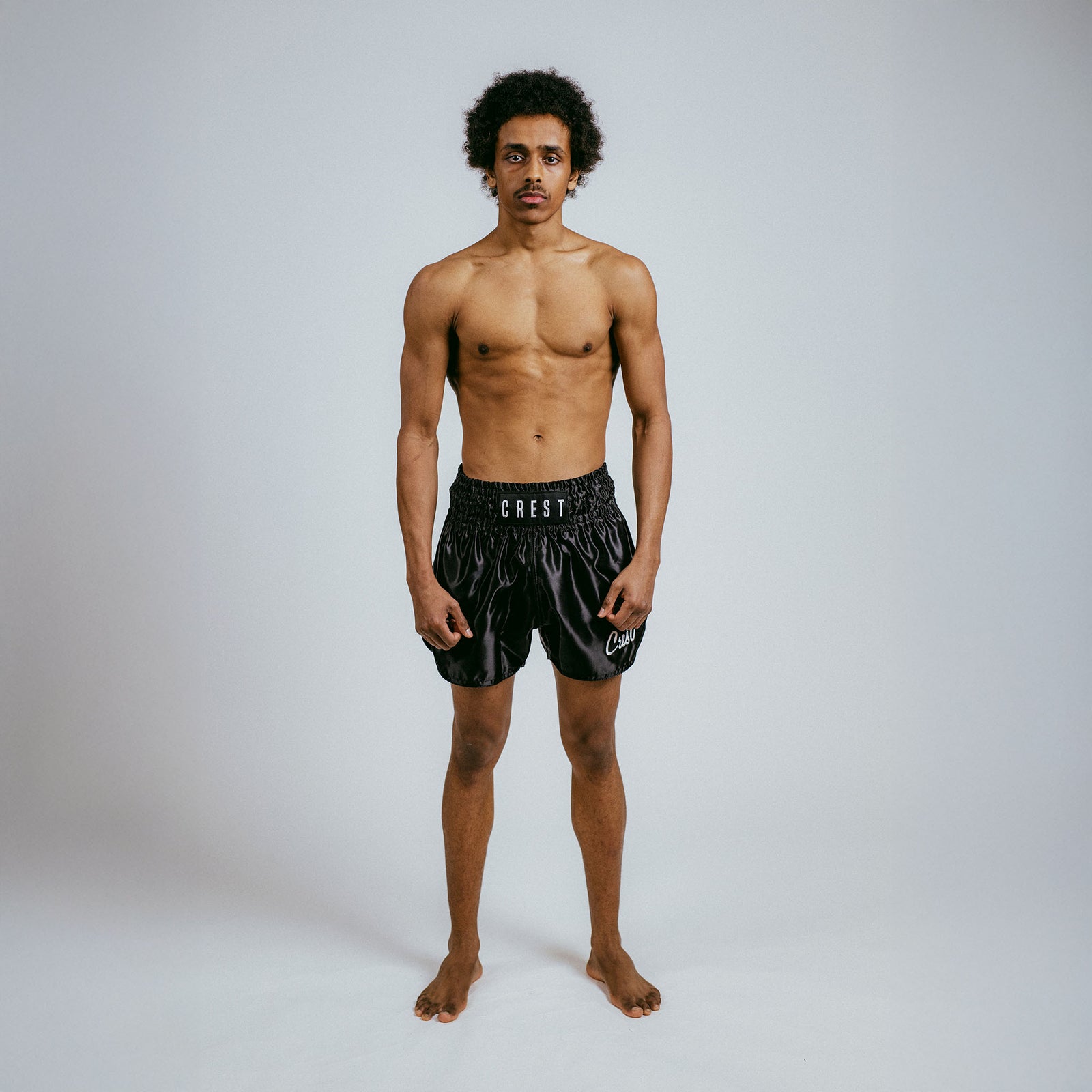 Shorts "C R E S T"